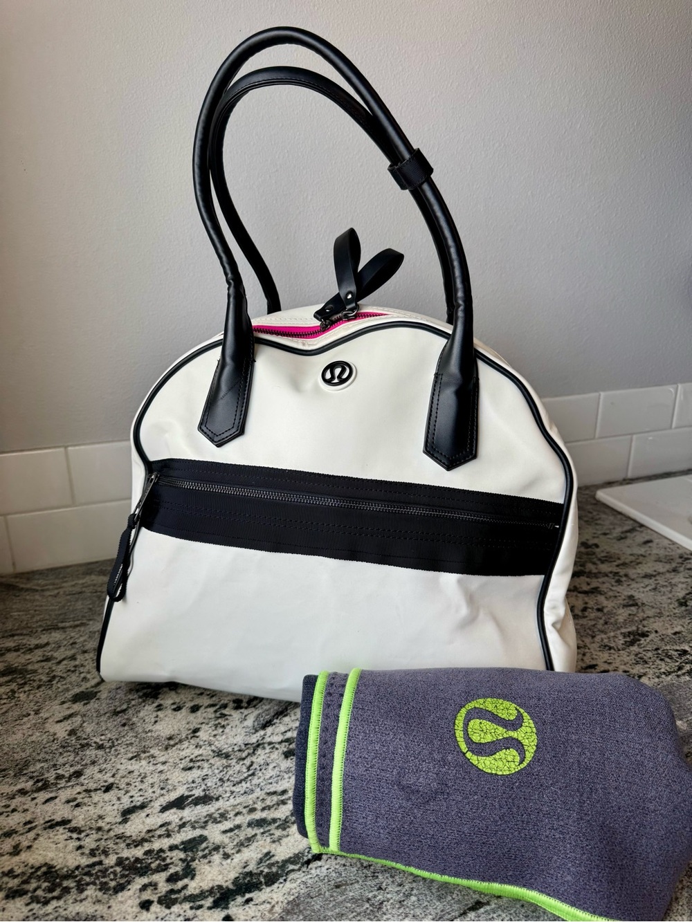 Vintage (2013) Lululemon Sweat Once A Day in VGUC